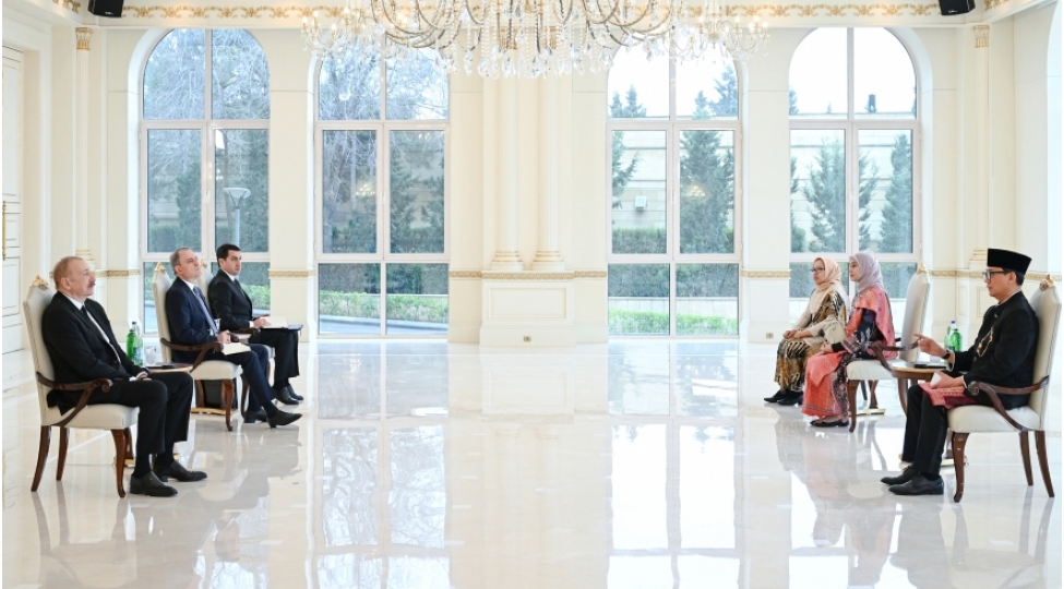 prezident-ilham-eliyev-indoneziyanin-azerbaycanda-yeni-teyinolunmush-sefirinin-etimadnamesini-qebul-edib