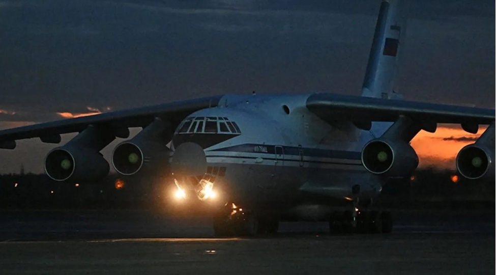 kubada-herbi-aerodroma-il-76-teyyaresinin-enishi-absh-i-narahat-edib-fox-news