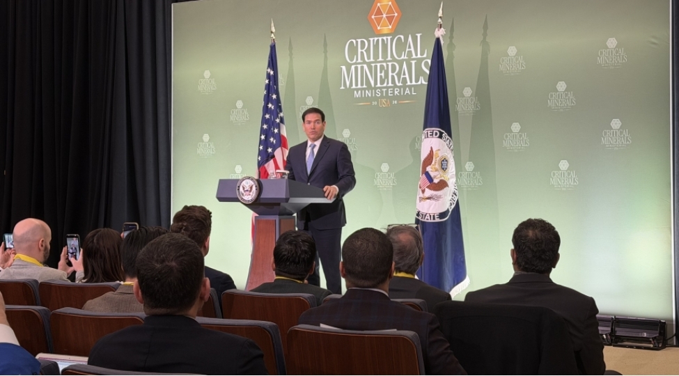 absh-dovlet-katibi-iranla-ballistik-raketler-meselesinin-de-muzakiresi-aparilmalidir