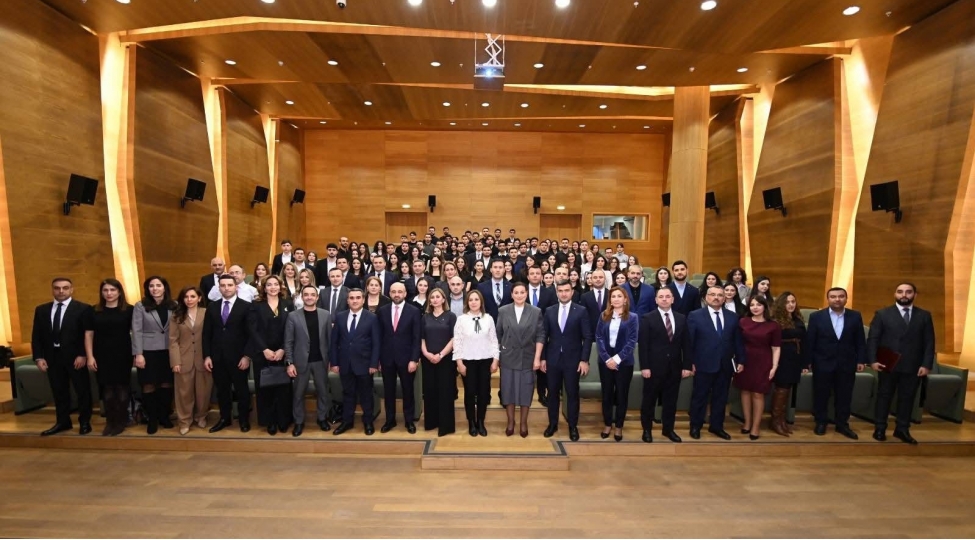 socar-in-genc-istedadlar-proqrami-cherchivesinde-mezun-gunu-kechirilib