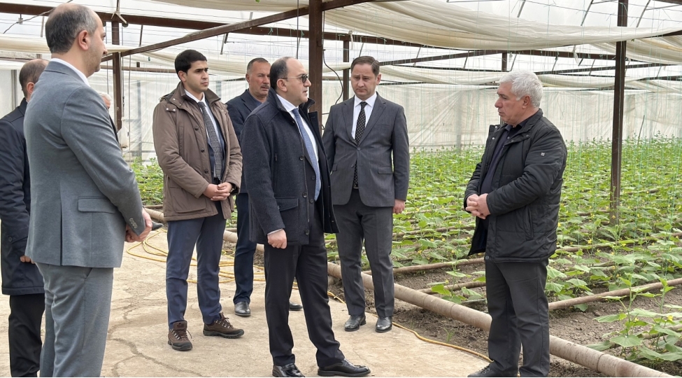 akia-sedri-yalchin-camalov-tovuzda-vetendashlari-qebul-edib-teserrufatlara-bash-chekib