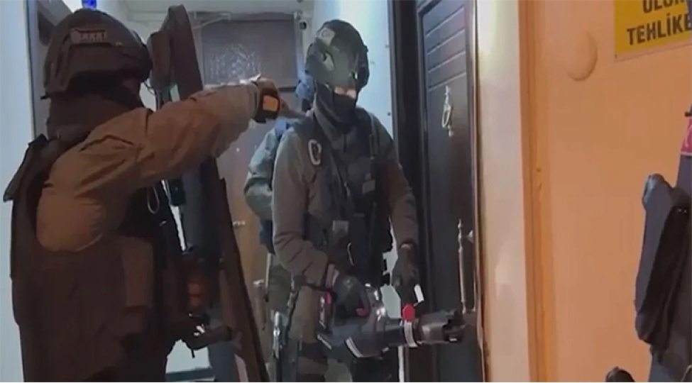istanbulda-terror-teshkilatina-qarshi-emeliyyat
