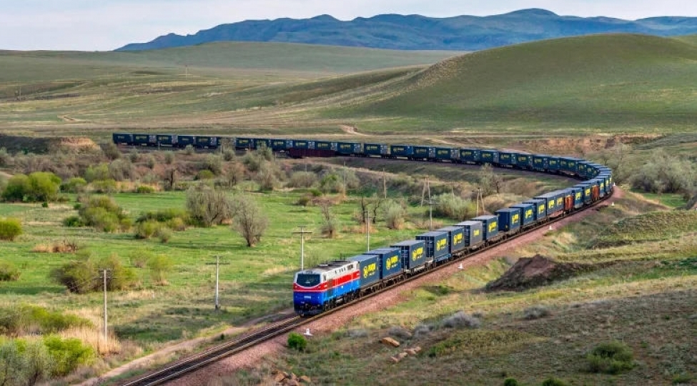 ai-azerbaycan-ve-ermenistan-arasindaki-vashinqton-razilashmasi-orta-dehlizin-movqelerini-guclendirir