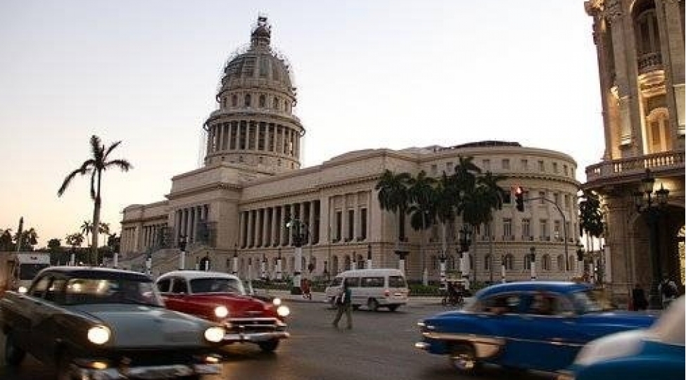 peskov-rusiya-kubaya-yardim-imkanlarini-muzakire-edir