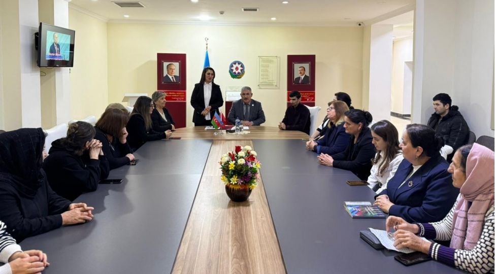 umummilli-lider-heyder-eliyev-ve-azerbaycan-qadini