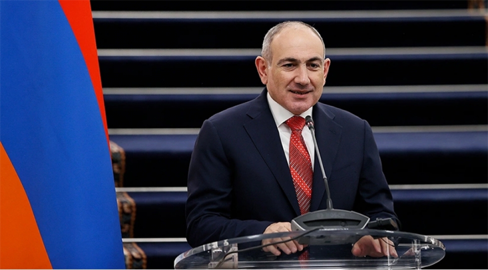 pashinyan-ilham-eliyeve-azerbaycan-vasitesile-demir-yolu-yukdashimalarinin-berpasina-gore-teshekkur-edib