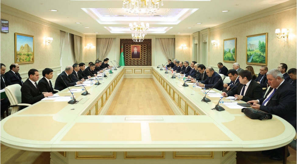 azerbaycan-gurcustan-ozbekistan-ve-turkmenistan-orta-dehliz-uzre-emekdashligi-genishlendirmekde-maraqlidirlar