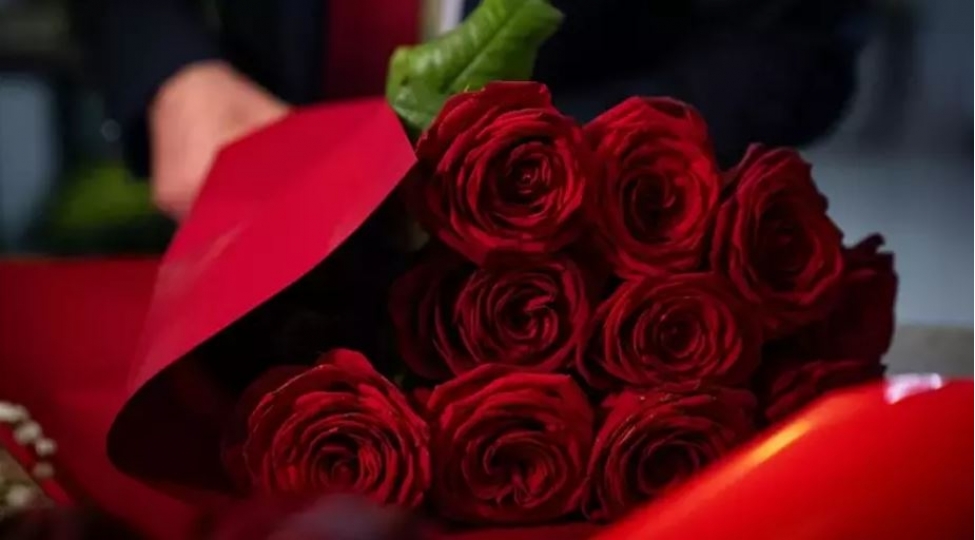 sevgililer-gununun-yeni-trendi-pulun-varsa