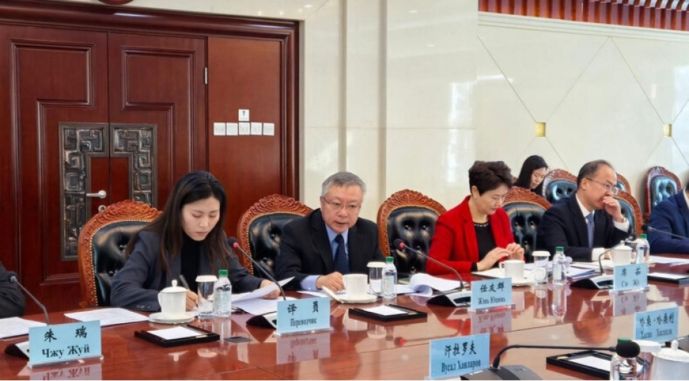 azerbaycan-ve-chin-birge-universitetin-yaradilmasini-muzakire-edir