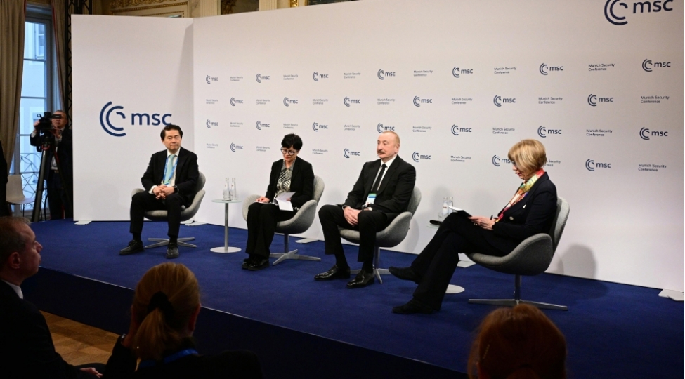 prezident-ilham-eliyev-regional-neqliyyat-qovshaqlarina-chevrilmek-uchun-qonshularinizla-yaxshi-munasibetleriniz-olmalidir