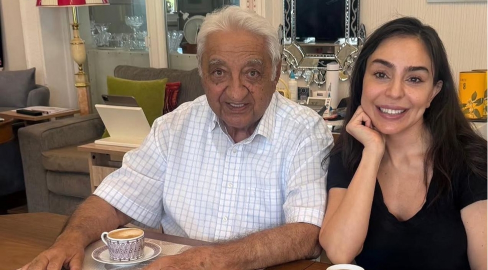 leyla-eliyevadan-babasina-ad-gunu-tebriki