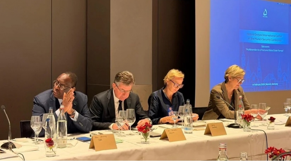 nizami-gencevi-beynelxalq-merkezi-munhen-tehlukesizlik-konfransi-cherchivesinde-tedbir-kechirib