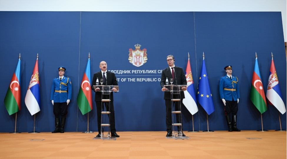 azerbaycan-prezidenti-ilham-eliyev-ve-serbiya-prezidenti-aleksandar-vuchich-metbuata-beyanatlarla-chixish-edirler