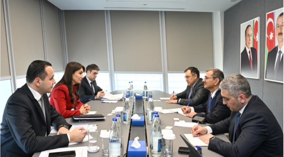 asiya-inkishaf-bankinin-numayendeleri-ile-gorush-kechirilib