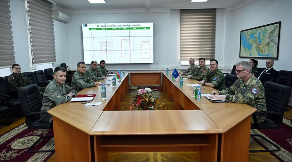 mudafie-nazirliyinin-mutexessisleri-nato-teliminin-merheleleri-barede-melumatlandirilib