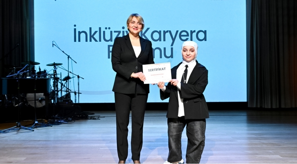 inkluziv-karyera-forumu-kechirilib