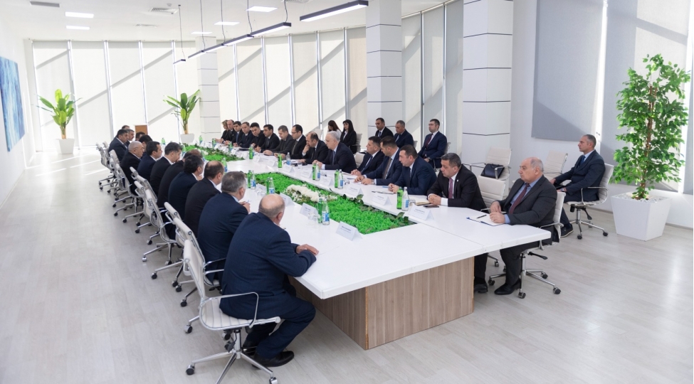 tovuzda-qehveyi-mermer-bagacigina-qarshi-birge-mubarize-movzusunda-regional-mushavire-kechirilib