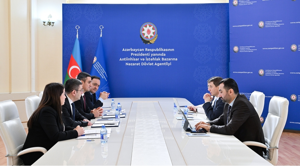 agentlikde-informasiya-kommunikasiya-texnologiyalari-agentliyinin-numayendeleri-ile-gorush-kechirilib