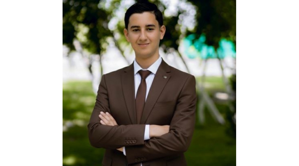 ruhumuzun-aynasi-tariximizin-yaddashi-ana-dilimiz