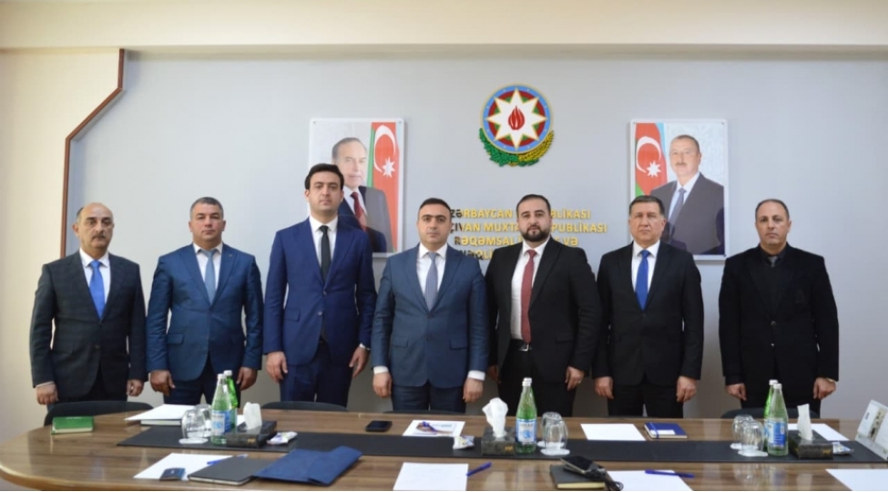 naxchivanda-yukdashima-sahesinde-emekdashliq-perspektivleri-muzakire-olunub