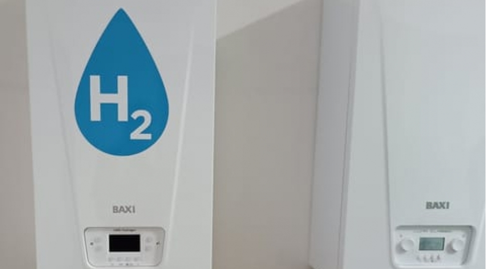 macaristanda-ev-ve-sheher-uchun-temiz-enerji-uzre-yeni-sinaqlar-bashlanib