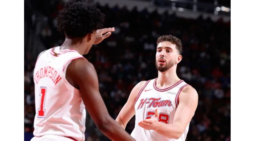 nba-turkiyeli-basketbolchunun-komandasindan-novbeti-qelebe