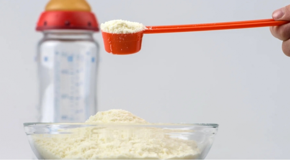 ai-korpe-qidasi-ile-bagli-qalmaqaldan-sonra-chinden-idxal-olunan-bezi-xammala-nezareti-sertleshdirir