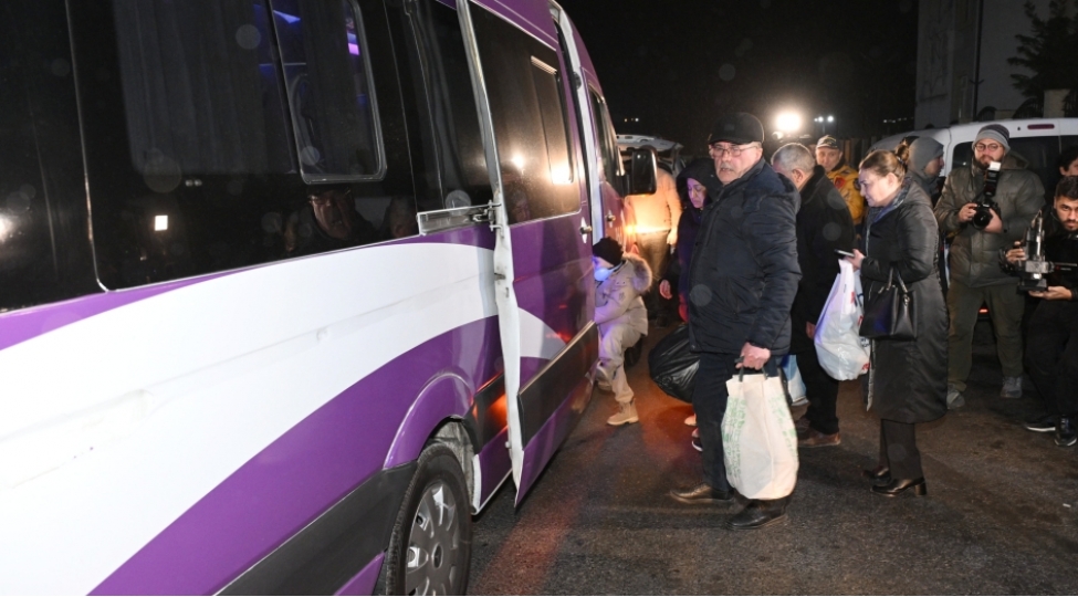 cebrayilin-horovlu-kendine-novbeti-koch-karvani-yola-salinib