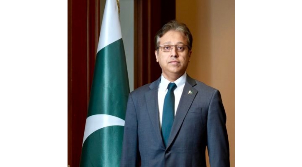 qasim-mohiuddin-pakistan-xocali-soyqiriminin-gunahsiz-qurbanlarini-anir