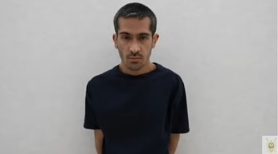 telebelerin-fotolarini-yayan-shexs-baresinde-cinayet-ishi-bashlanib-video