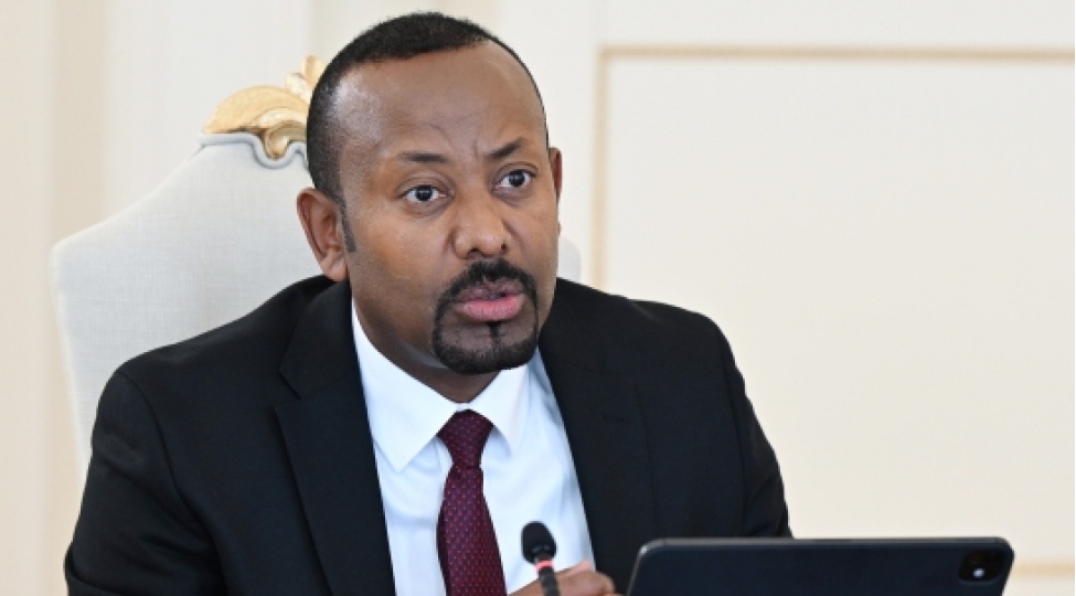 efiopiyanin-bash-naziri-abiy-ehmed-eli-sengechal-neft-terminalinda-olub