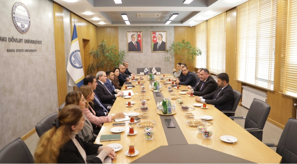 bdu-ve-azera-holdinq-emekdashliga-bashlayir