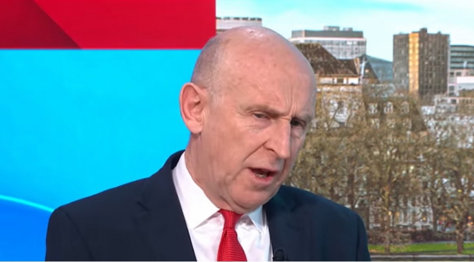 boyuk-britaniyada-terror-tehlukesi-seviyyesi-yeniden-nezerden-kechirilir