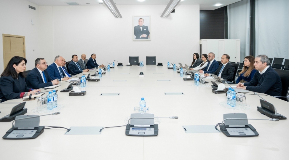 elm-ve-senaye-klasteri-40-formalashdirilmasi-uzre-emekdashliq-davam-edir