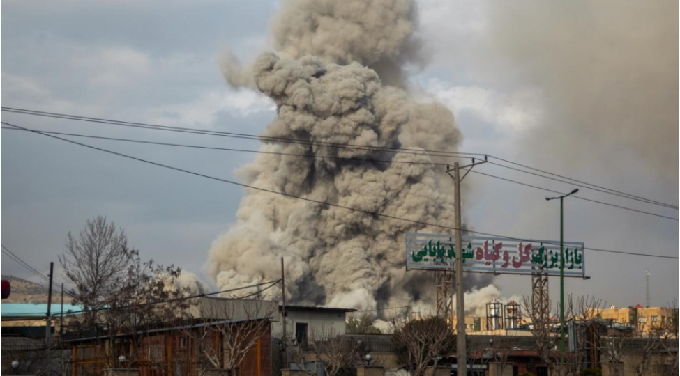 iranin-paytaxti-ve-isfahanda-partlayishlar-bash-verib