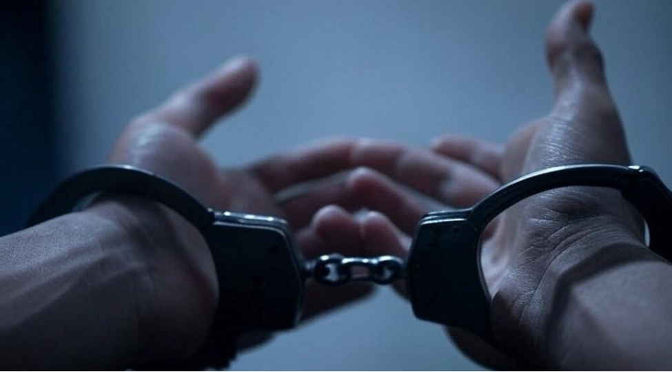 nyu-yorkda-merin-evinin-yaxinliginda-igtishashlarda-6-nefer-hebs-edilib