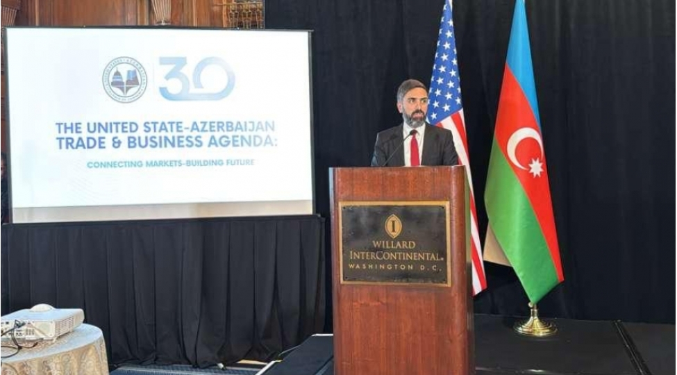 rovshen-necef-socar-absh-deki-layihelere-chixish-ve-pay-elde-etmekde-chox-maraqlidir