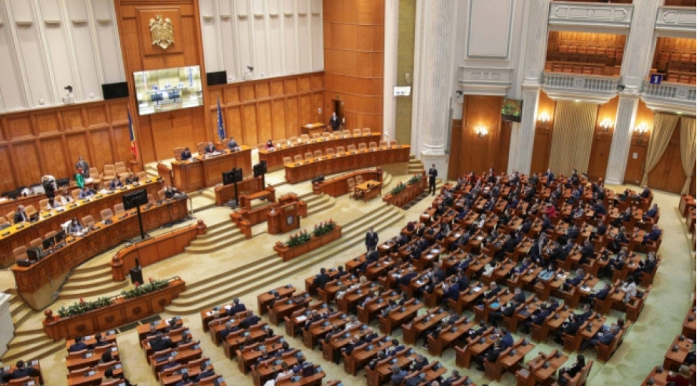parlament-tesdiqledi-absh-ruminiyada-elave-herbi-quvve-ve-texnika-yerleshdirecek