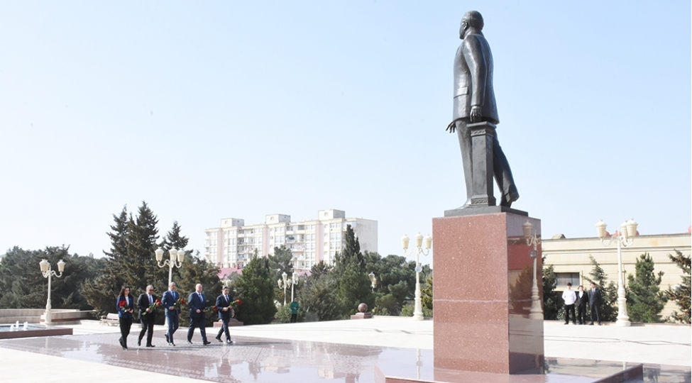 yap-qaradag-rayon-teshkilatinin-tesis-edilmesinin-33-cu-ildonumu-qeyd-olunub