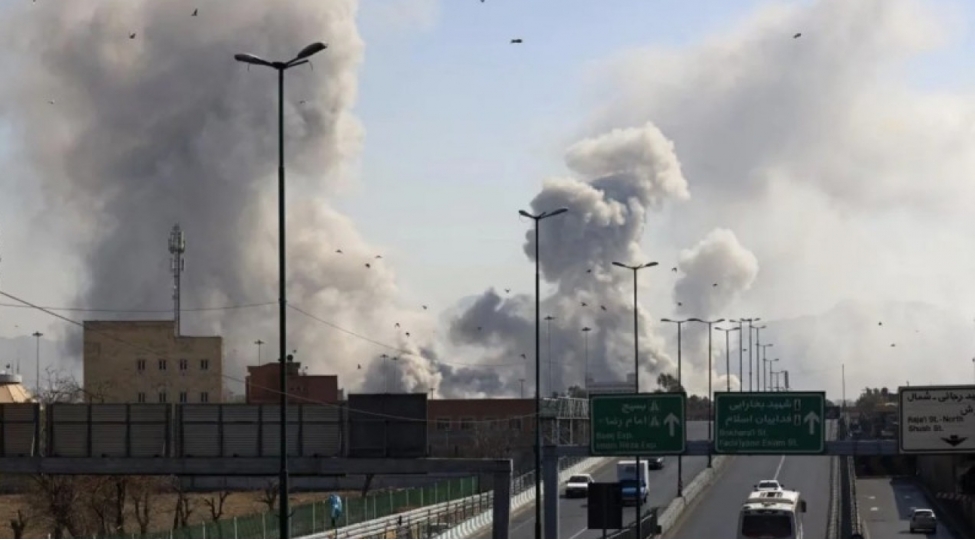 iranda-mitinq-kechirilen-erazide-partlayish-olub