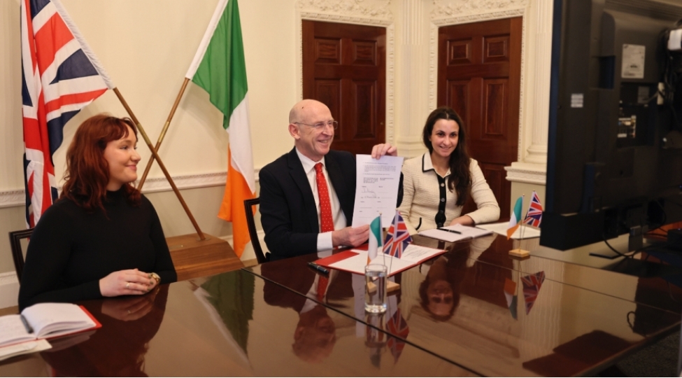 birleshmish-kralliq-ve-irlandiya-mudafie-emekdashligini-guclendirir