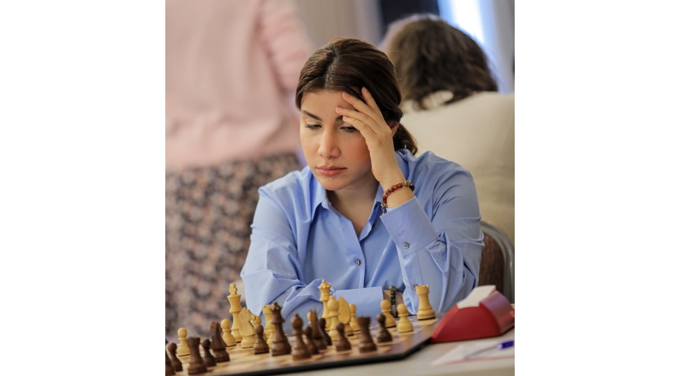 ulviyye-feteliyevadan-novbeti-qelebe-2