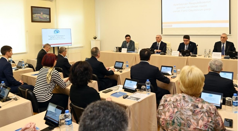 azerbaycan-su-idmani-novleri-federasiyasi-ictimai-birliyinin-umumi-yigincagi-kechirilib