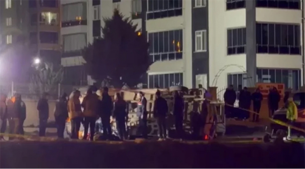 ankarada-bash-veren-agir-qezada-iki-nefer-olub