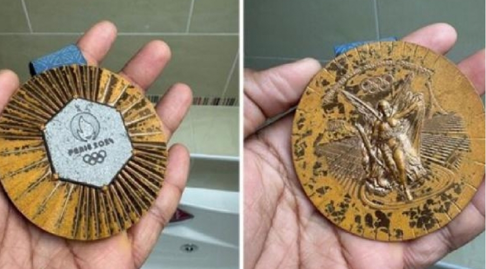 olimpiyachilarimizin-yenilenmish-medallari-bakiya-gonderilir