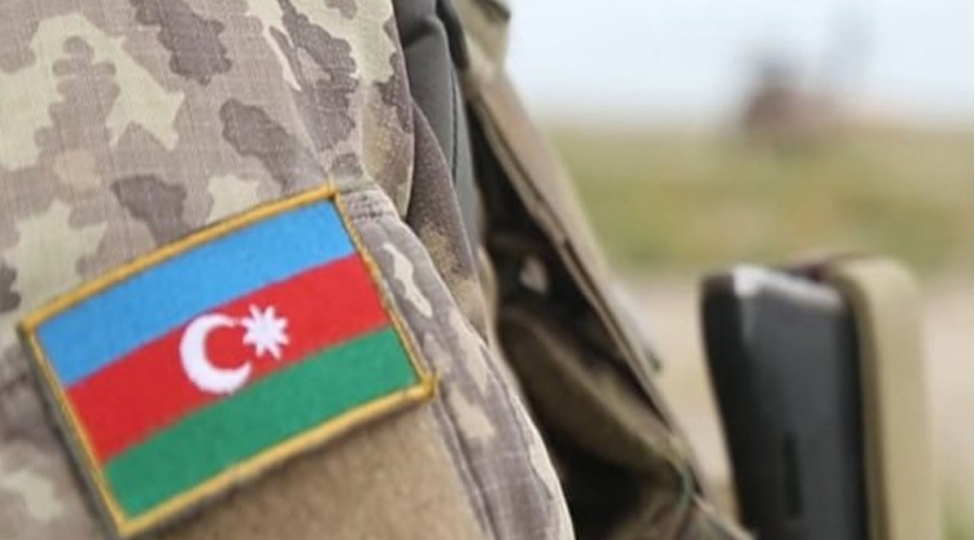 qadinlar-uchun-muddetden-artiq-heqiqi-herbi-xidmet-3-ilden-6-ayadek-azaldilacaq