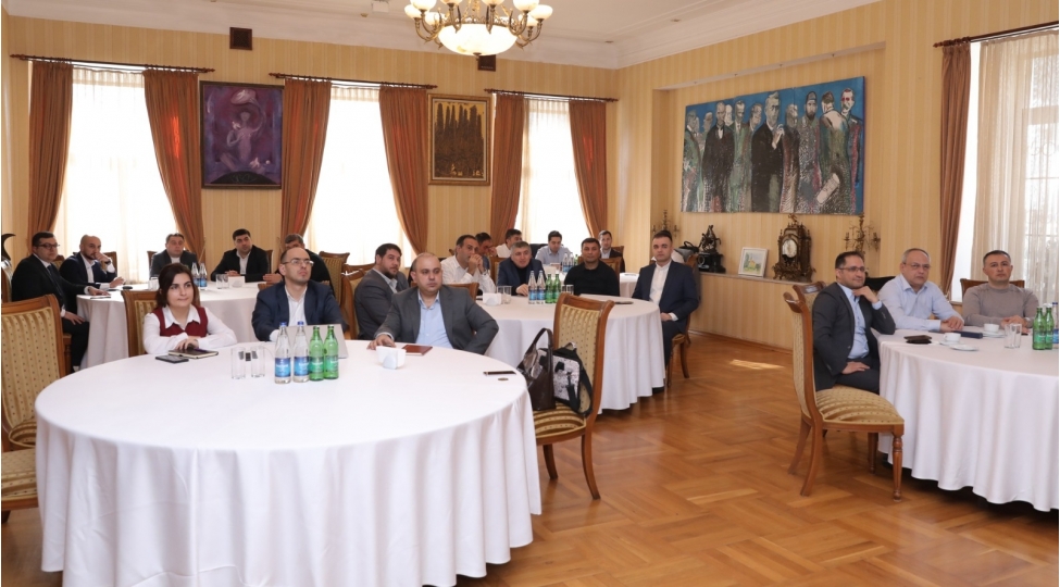 proex-in-finance-proqrami-cherchivesinde-ilk-telim-sessiyasi-teshkil-olunub