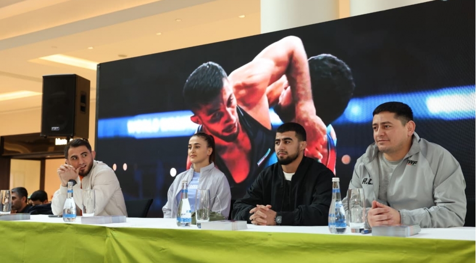 guleshin-ulduzlari-yeniden-sehnede