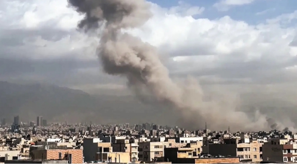 absh-ve-israil-iranin-natanzdaki-atom-obyektine-zerbe-endirib