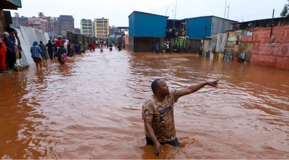 keniyada-dashqinlar-olenlerin-sayi-80-i-kechib